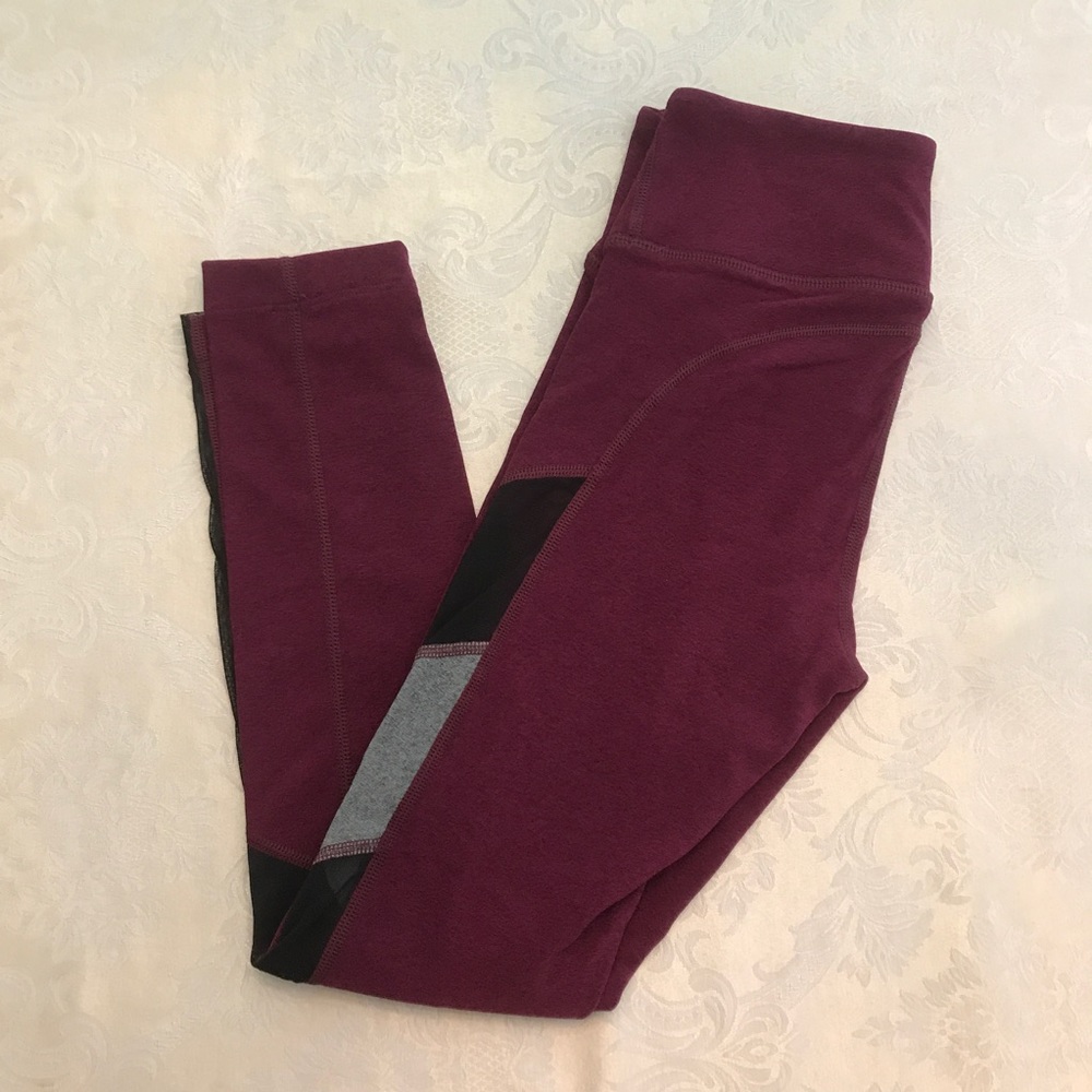 Jolyn Chip Leggings size medium